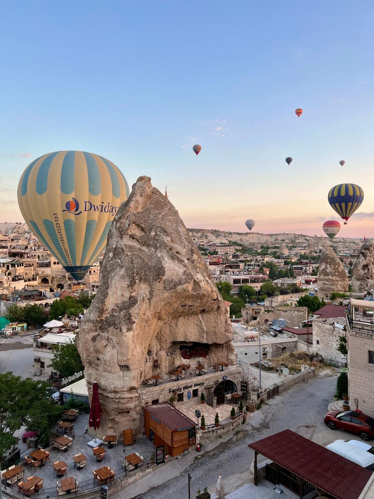 Castle Cave Hotel Гьореме Стая снимка