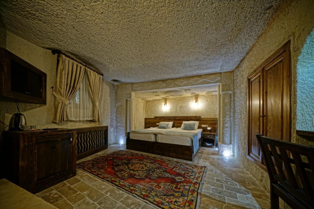 Castle Cave Hotel Гьореме Екстериор снимка